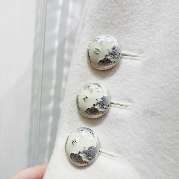 Authentic CHANEL Women's Cream Double-Breasted Pea Coat - Picture 3 of 7